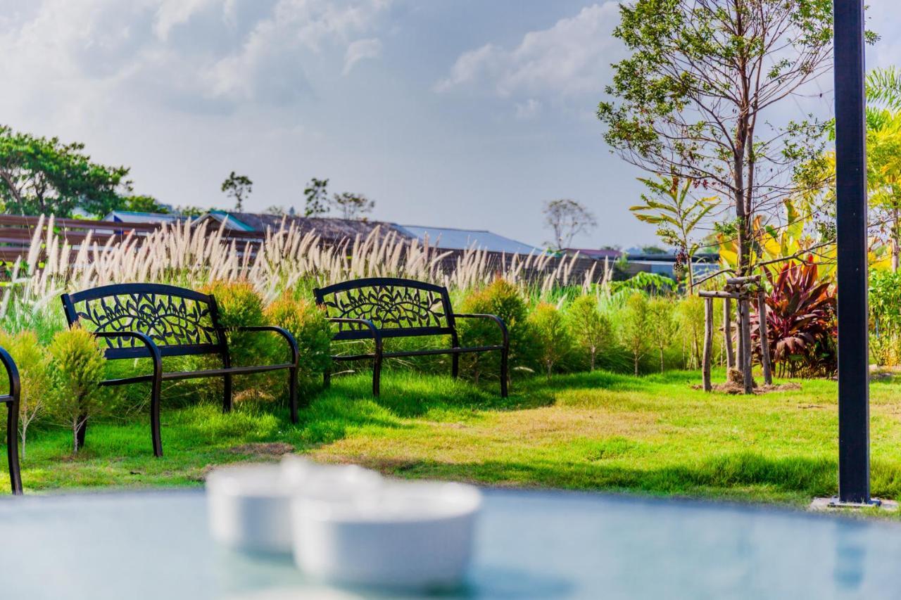 The Sun Resort Ratchaburi מראה חיצוני תמונה