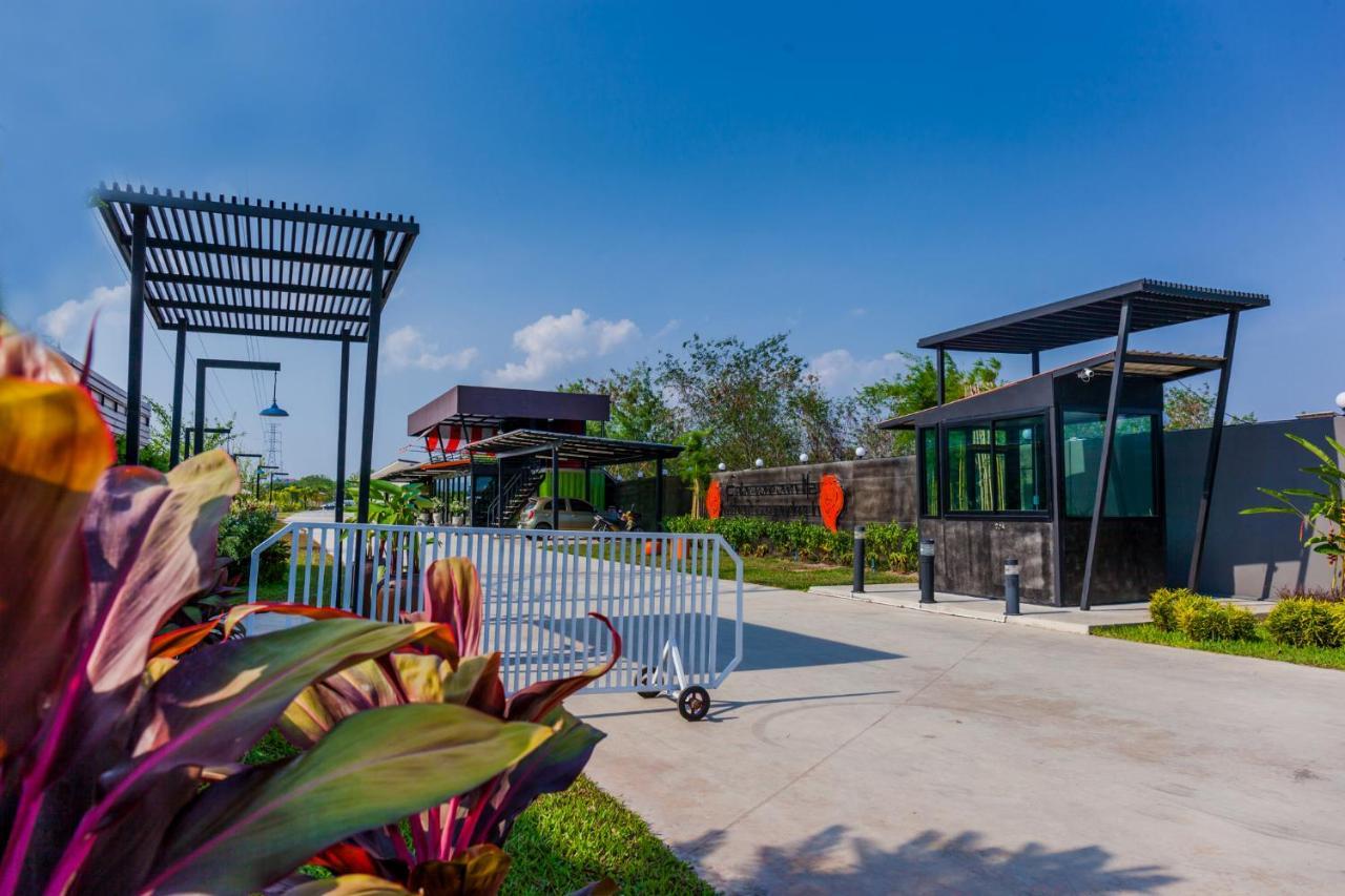 The Sun Resort Ratchaburi מראה חיצוני תמונה